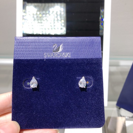 Swarovski Attract Earrings 5563121 0.9cmx0.5cm