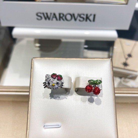 Swarovski Hello Kitty Earrings 5368973