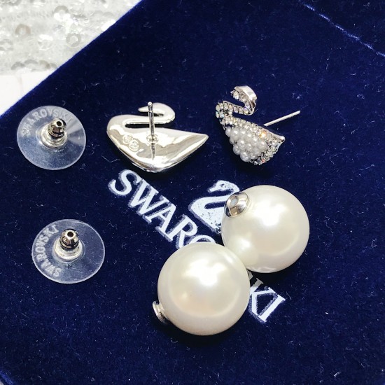 Swarovski Iconic Swan Earrings 5416591