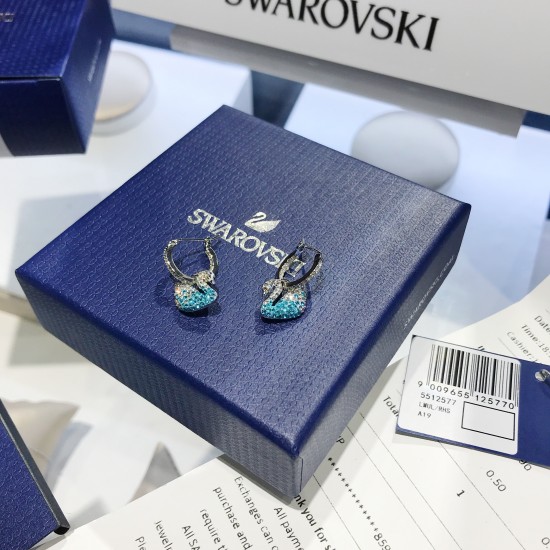 Swarovski Iconic Swan Earrings 5512577