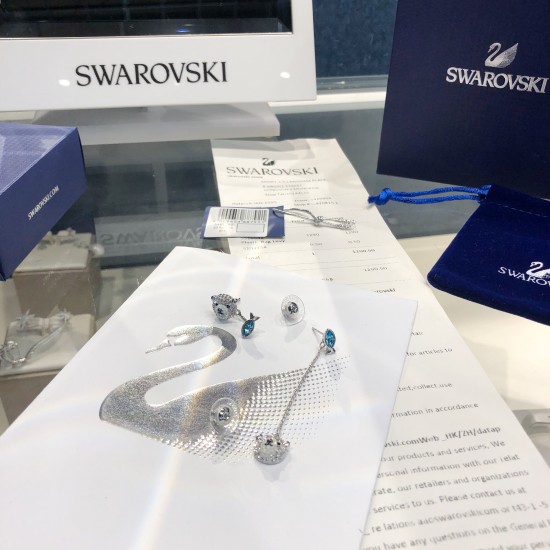 Swarovski Polar Earrings 5488192