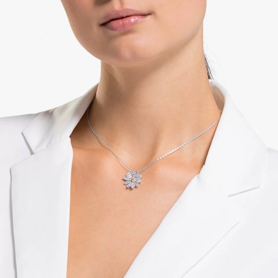 Swarovski Eternal Flower Pendant 5512662