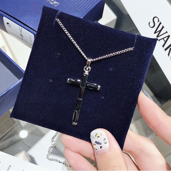 Swarovski Govern Cross Pendant 5252386