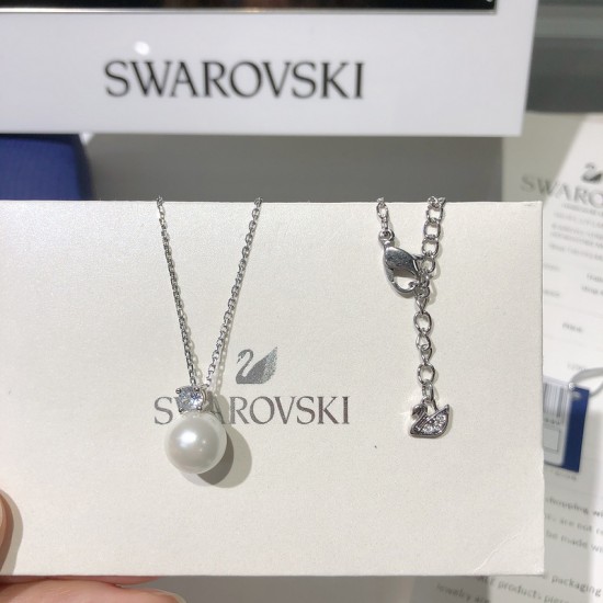 Swarovski Treasure Pearl Necklace 5563288